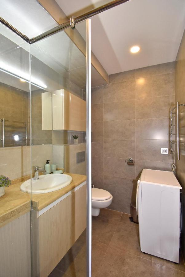 Home4You Apartments On Koghbatsi 예레반 외부 사진