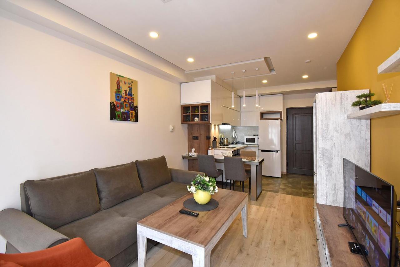 Home4You Apartments On Koghbatsi 예레반 외부 사진